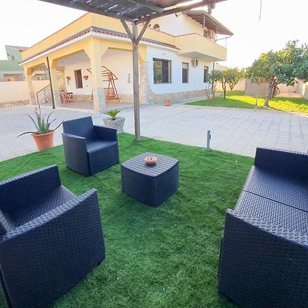 Villa La Sosta - 150M Dal Mare - Patio Privato E Areal Relax Arenella  Exterior foto